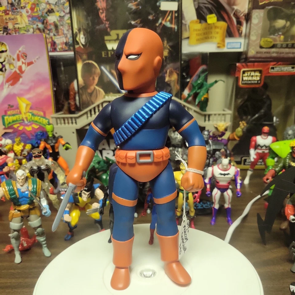 Figura Medicom DC Comics Retro Colección Sofubi Deathstroke 10" Foto 1 de 4