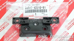 Toyota RAV4 2001-2005 Center Console Hinge Genuine OEM 58907-42010-B1 - Picture 1 of 5