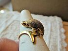 vintage 14K Dolphin Ring with hammered top / Ready to swim your way