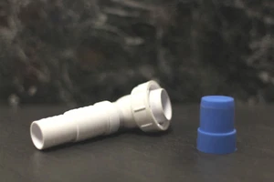 WASHING MACHINE OUTLET HOSE CONNECTION 135 DEGREE NOZZLE TO 1" THREAD - Picture 1 of 2