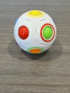 Herausforderndes Puzzle Geschwindigkeit Regenbogen Zauberwürfel Ball Spaß Zappeln Spielzeug Knobelspiel 2,5 Zoll - Bild 1 von 4