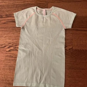 Girls Ivivva by Lululemon teal top size M/M - Picture 1 of 6