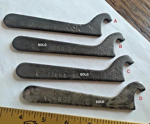 11858-DA INTERNATIONAL HARVESTER WATER PUMP WRENCH IH - Picture 1 of 6