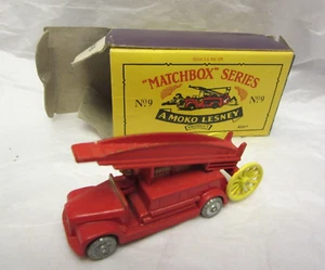 VTG Matchbox Series A Moko Lesney No 9 Fire Engine Red in Box - Picture 1 of 5