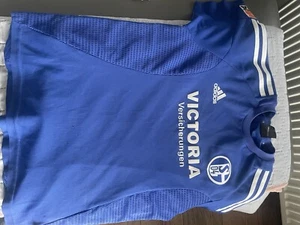Schalke Trikot Gr.176 Gustavo Varela Victoria Versicherungen - Bild 1 von 2