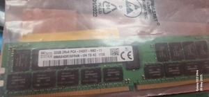 RAM pour serveur SK Hynix 32 Go 2Rx4 PC4-2400T-RB2-11 ECC. Envoi suivi - Photo 1/6