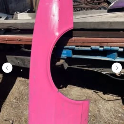 Chevrolet Camaro 1968 guardabarros lado derecho del pasajero OEM Foto 1 de 2