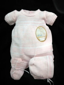 NWT Will'beth Pink Knit 3pc Romper Newborn 0 Baby Girls Bonnet & booties - Picture 1 of 2