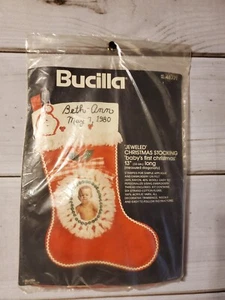 Bucilla ""Jeweled"" Baby erster Weihnachtsstrumpf 13" neu versiegelt Kit 48771  - Bild 1 von 6