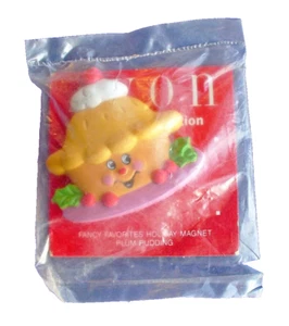 Avon MAGNET Christmas Vintage PLUM PUDDING Pie FANCY FAVORITES Fridge NEW - Picture 1 of 4