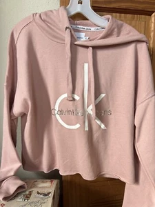 NWT Calvin Klein Sweatshirt Women's Pink & Silver Logo Crop Hooded Hoodie CKJ Sm - Picture 1 of 3