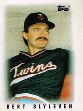 1986 Topps Mini League Leaders #23 Bert BLYLEVEN  PITCHER  TWINS  FREE mailing