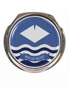 Isle of Wight Flag - Car Grille Badge - FREE FIXINGS - Foto 1 di 3
