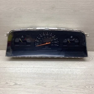 OEM 1992-1995 Toyota Pickup 2.4L Speedometer Guage Cluster - Picture 1 of 3