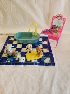 Vintage 1993 Littlest Pet Shop Pal Around Pups Splash Happy Puppies COMPLETE SET - Picture 1 of 16
