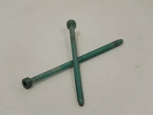 VW Passat 3B B5 FL Brake Master Cylinder Servo Bolts Pair N10334301 - Picture 1 of 6