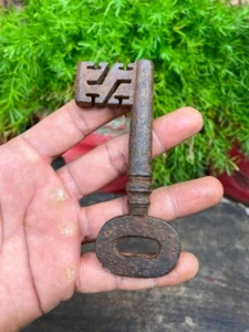 1700's Old Rare Iron Hand Forged Antique Lock Key - Picture 1 of 10