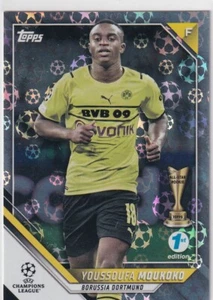 Topps 1St First Edition 2022 CL 129 Youssoufa Moukoko Starball Foil - Picture 1 of 2