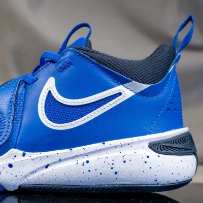 NIKE TEAM HUSTLE D 11 обувь для мальчиков, новый и подлинный, США размер (молодежь) 6 - Изображение 1 из 4