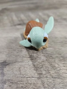 Disney Pixar Buscando a Nemo Squirt Bebé Tortuga PVC Figura Decoración de Pasteles - Imagen 1 de 5