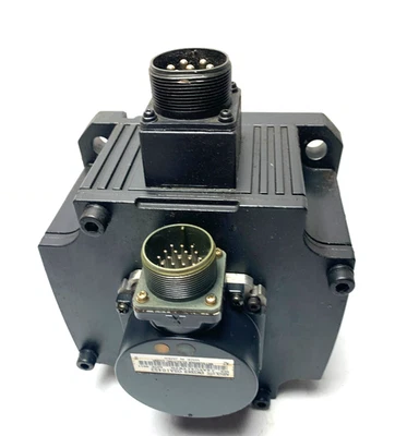 Mitsubishi HC203S Servo Motor 3000rpm - Nice! - Image 1 of 3