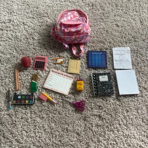 Our Generation Doll Off to School Set Rucksack & Zubehör für 18 Zoll Puppe - Bild 1 von 9