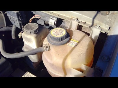 Резервуар охлаждающей жидкости подходит для фургона 97-07 FORD E150 457893 - Изображение 1 из 4