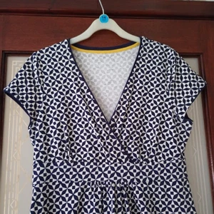 Boden Navy & White Patterned Short Sleeve Dress Size 12 - Picture 1 of 5