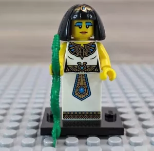 LEGO Series 5 Collectible Minifigures 8805 Egyptian Queen Col078 Retired 2011 - Picture 1 of 8
