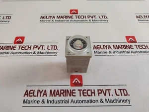 Omron H3BA-N8H Timer 110VAC 50/60HZ 0-1.2 Min - Bild 1 von 8