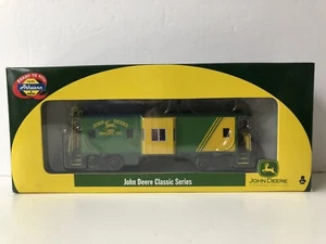 Athearn #7724 John Deere Classic Series 1/87 Bay Window Caboose NIB - Picture 1 of 4