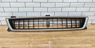 Parrilla delantera Deluxe SL SR SR5 LEVIN 1973 1974 Toyota Corolla KE25 TE25 TE27 Foto 1 de 4