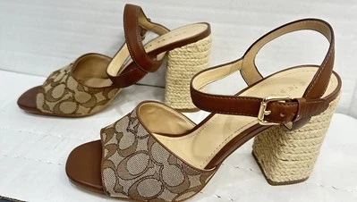 Sandalias Coach Maddy para mujer caqui/silla de montar talla 10 leer Foto 1 de 4