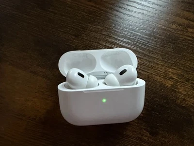 Apple AirPods Pro 2. Generation mit MagSafe Kabellosem Ladecase - Weiß - Bild 1 von 4