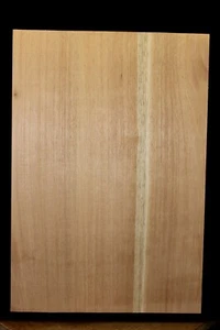 Cuerpo de guitarra/bajo pegado de cedro español 3 piezas en blanco. 8 lb 4 oz - Imagen 1 de 4