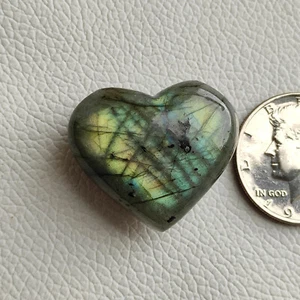 Designer Flashy Labradorite Stone Puffy Heart Labradorite Loose Stone R10513 AU - Imagen 1 de 6