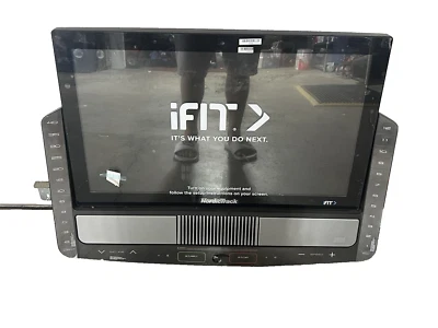 Consola de exhibición de cinta de correr comercial NordicTrack X32i ETNT39221UX (CP266) Foto 1 de 4