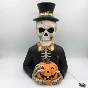 20” LED Light Up Large Halloween Skeleton Bust With Pumpkin Laughing Sound New - Picture 1 of 10