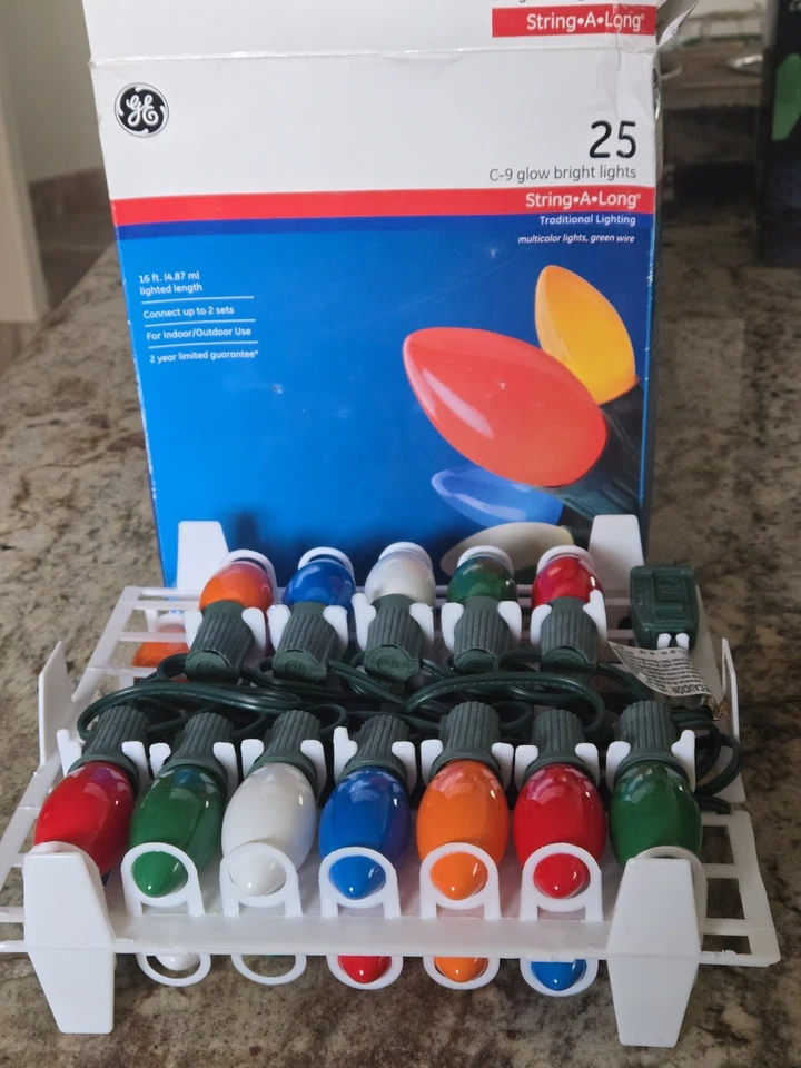 Cadena de luces rojas brillantes GE 25 C-9 16' pies interior exterior Foto 1 de 1