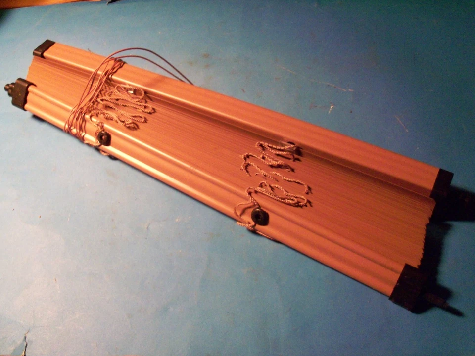 Casa rodante 1 pulgada persianas de aluminio bronceado 15"X24" remolque de viaje/cámper autocaravanas furgonetas Foto 1 de 1