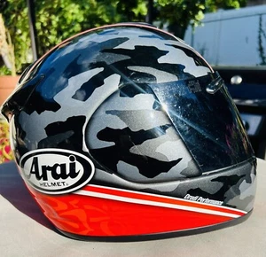 Arai Vector Camouflage LAGUNA Red Full Face Helmet/SM/Dark Visor/Army Style - Picture 1 of 17