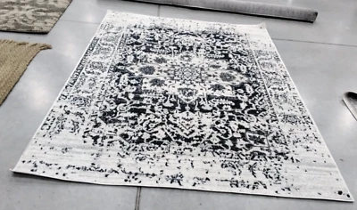 Tapete manchado CREME/MARINHO 6'-7" X 9'-2" preço reduzido 1172734438 MAD603D-6 - Imagem 1 de 4