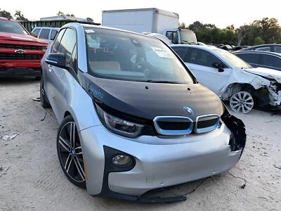 Pantalla de infoentretenimiento usada se adapta a: Bmw I3 2015 pantalla de 10,25`` grado Foto 1 de 4
