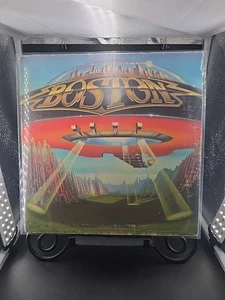 BOSTON Don't Look Back Vintage 1978 LP EPIC FE 35050 Santa Maria Pressing VG/VG - Picture 1 of 12