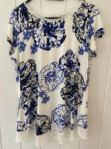 RJR John Rocha Short Sleeved White / Blue Flowers Long Top Size 12 With Beads - Picture 1 of 5