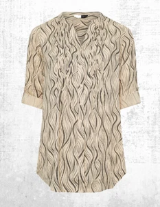 Ex Women’s Plus Size Curve Spot Print Pintuck Blouse in Beige Brown (Defect) - Picture 1 of 8