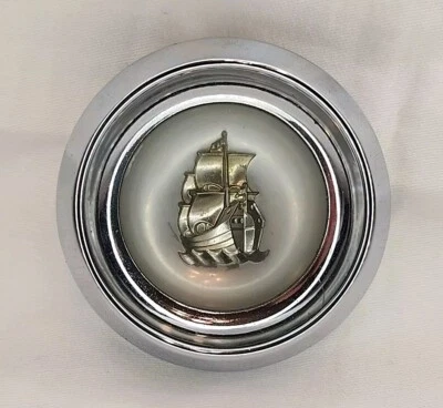 1955/1956 PLYMOUTH BELVEDERE/PLAZA/SAVOY HORN BUTTON CAP - Image 1 of 4