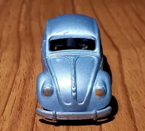 Vintage Budgie No. 8 Volkswagen Sedan Bug - Blue Metallic - Made in England - Picture 1 of 7