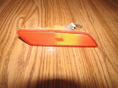 06-08 KIA OPTIMA LUZ MARCADORA DELANTERA DERECHA OEM PASAJERO Foto 1 de 2