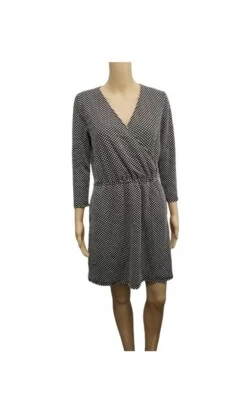 Vestido 41Hawthorn Imitación Envolvente Talla Mediana Negro Blanco Lunares Manga 3/4 Cuello en V Foto 1 de 4